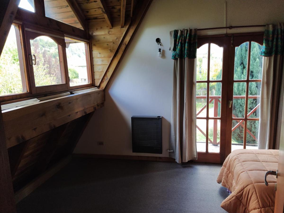 Habitacion Privada En Cabana Compartida "Los Cordobeses" Сан-Мартін-де-лос-Андес Екстер'єр фото