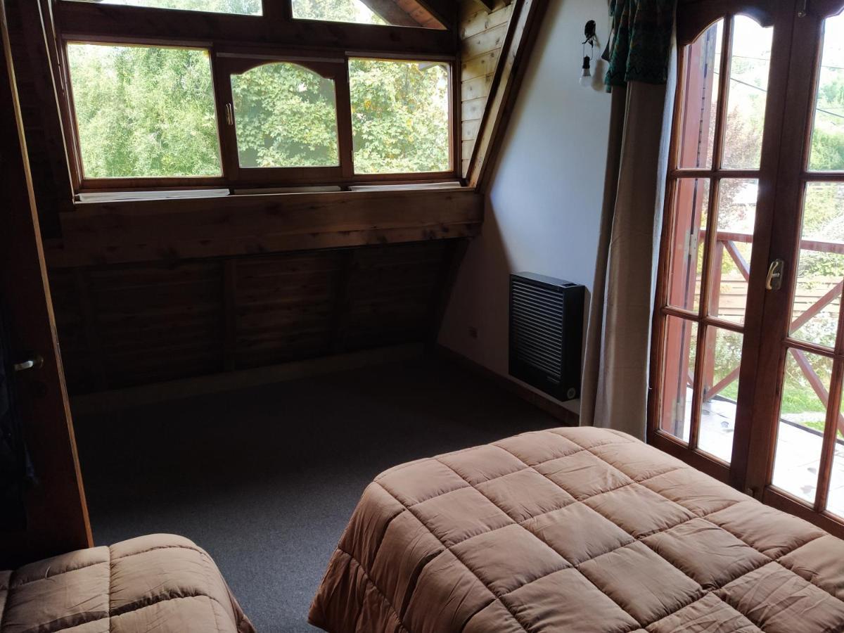 Habitacion Privada En Cabana Compartida "Los Cordobeses" Сан-Мартін-де-лос-Андес Екстер'єр фото